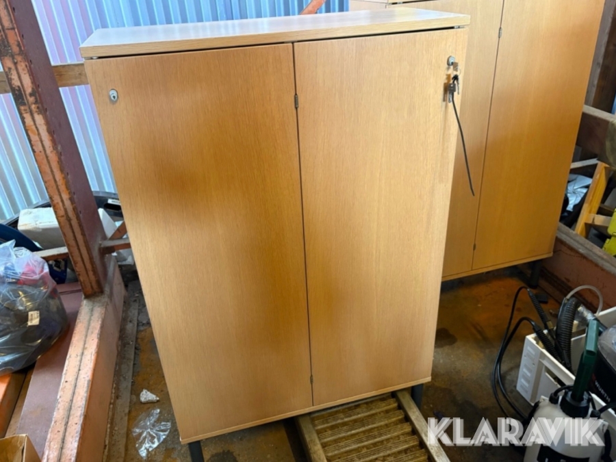 Egestræsskabe en palle med 3 styk.