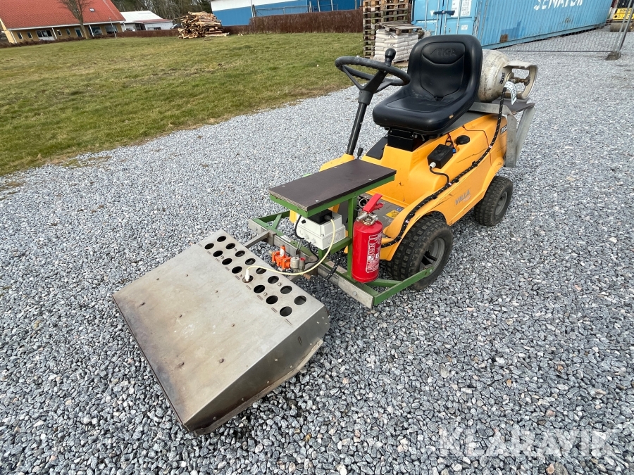 Havetraktor med gasbrænder Stiga / Green flame Villa / 850