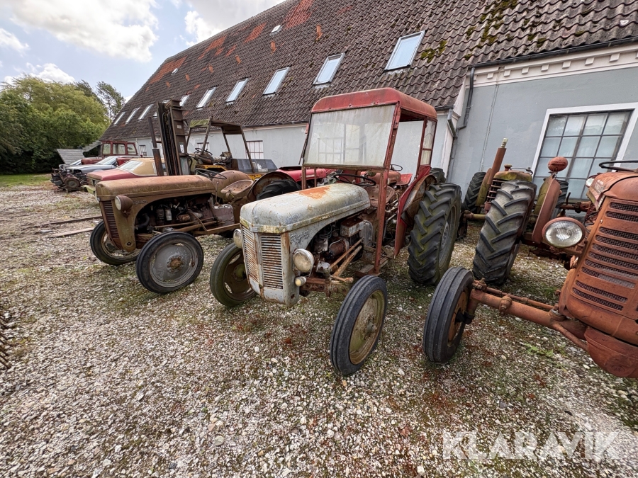 Veterantraktor Massey-Ferguson