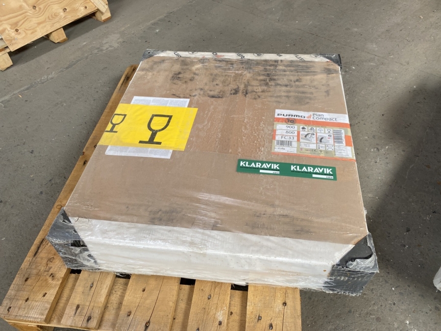 Radiatorer 90 x 80 x 15 cm