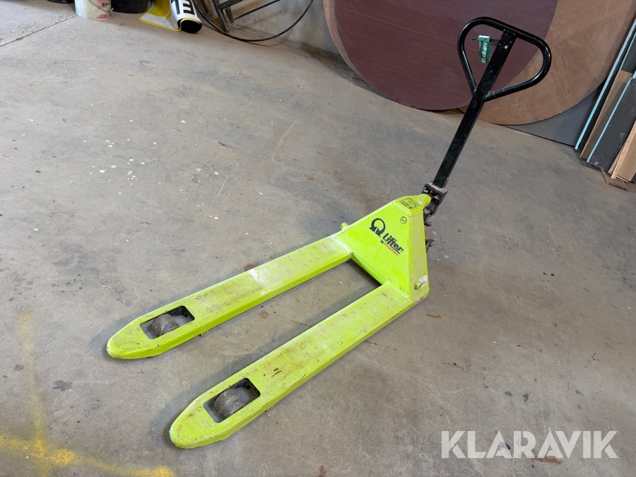 Palleløfter Lifter by Pramac GS Basic 22S2, 1150 × 525 mm, 1 Styk, samt 2 hydrauliske garagedonkrafte