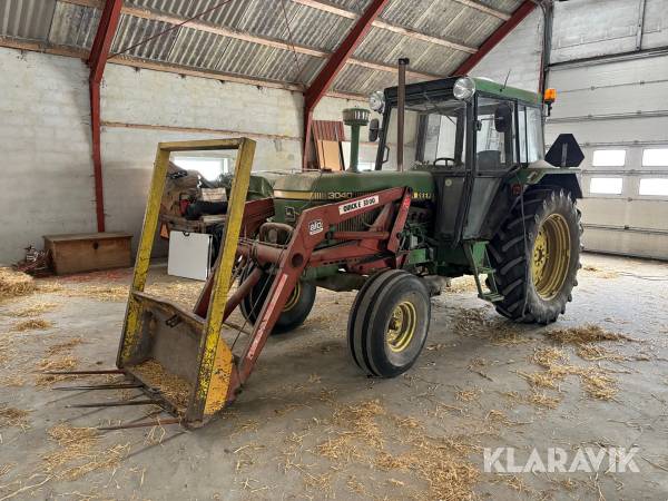 Veterantraktor John Deere 3040 + vogn