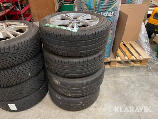 Dæk Yokohama 215/55R16 4 styk