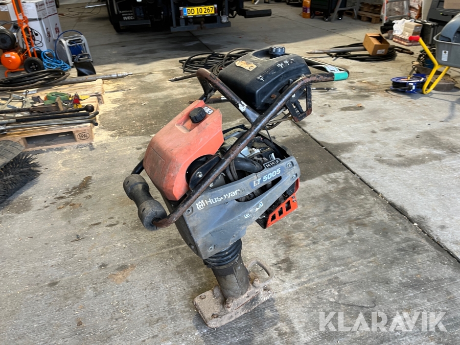 Jordloppe Husqvarna LT 5005