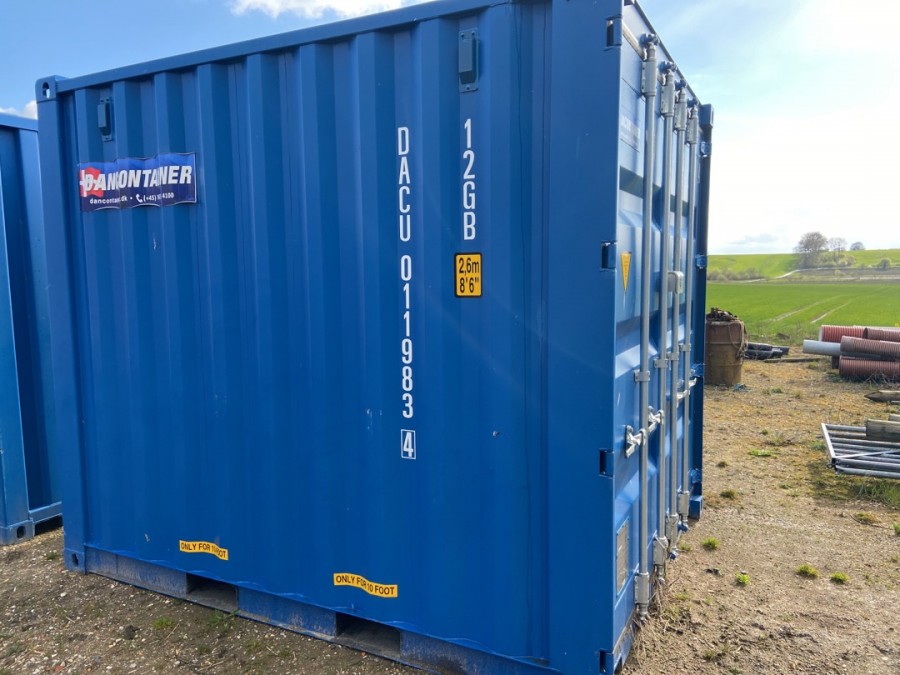 Container