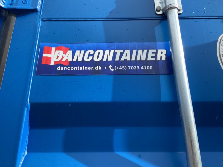 Container