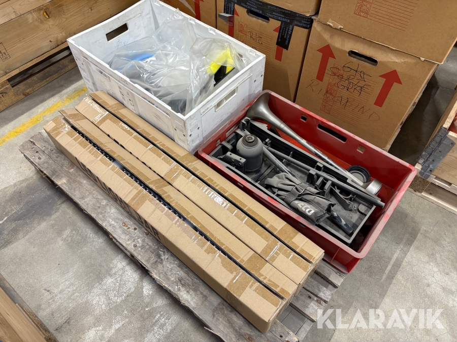 Lygtebomme, spejl og horn