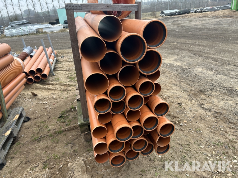 Kloakrør forskellige størrelser 34 styk