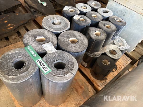 Sort naturskifer samt svejseindækningspap, svejseunderpap