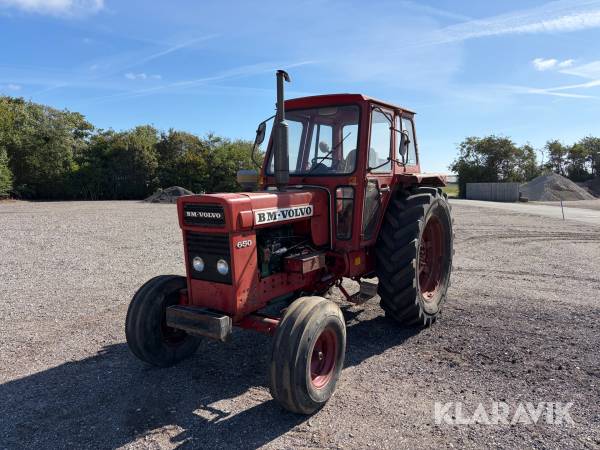 Traktor Volvo Bm 650