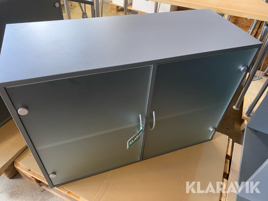 Reoler Cube design Lot, Favrskov, Klaravik auktioner