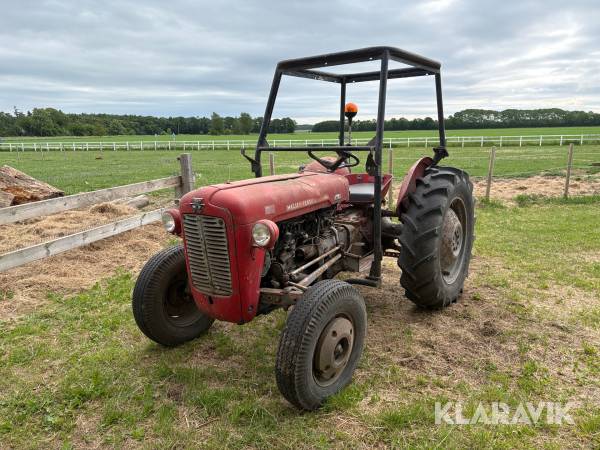 Veterantraktor Massey Ferguson 35