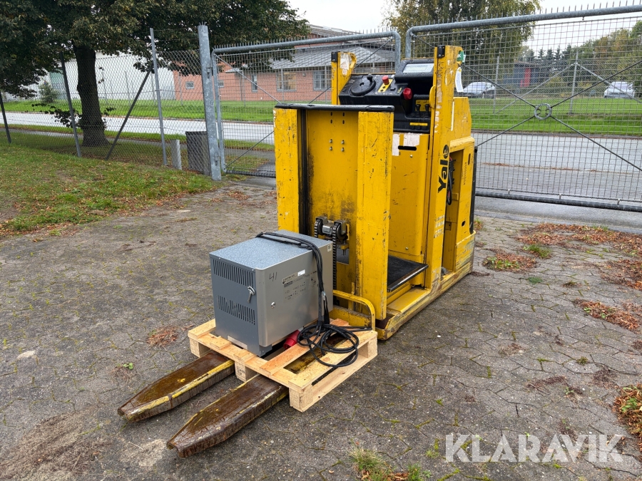 El stabler Yale M010-E 1000kg 1 styk