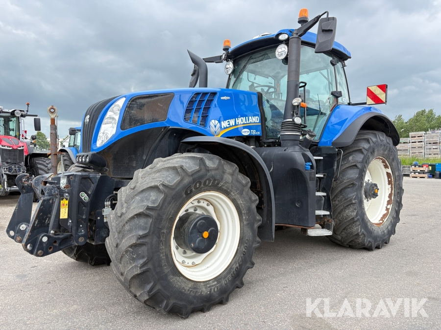 Traktor New Holland T8.435 Autocommand