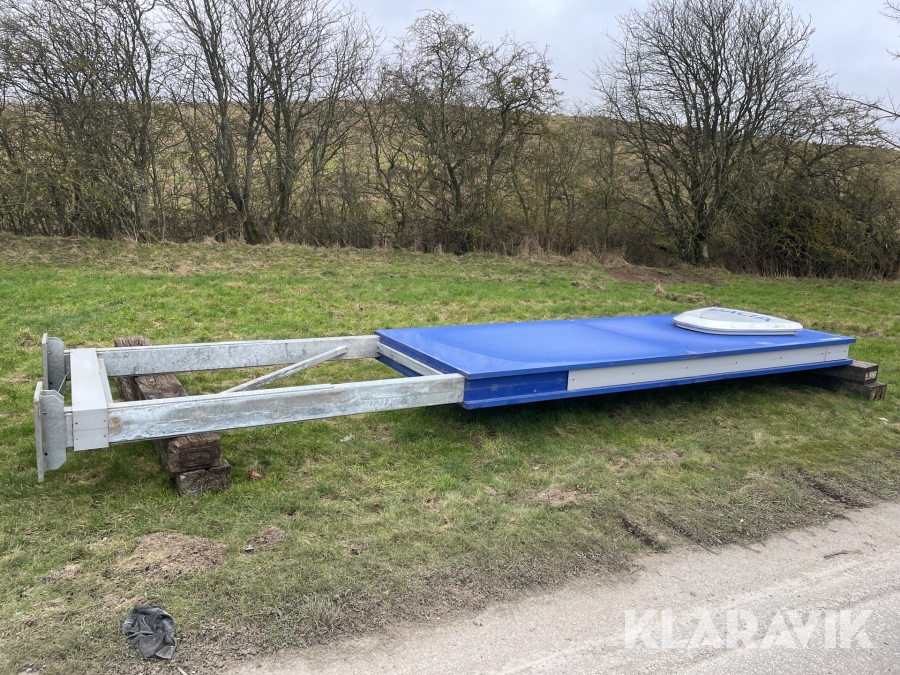 Pylon Dacia 7 meter