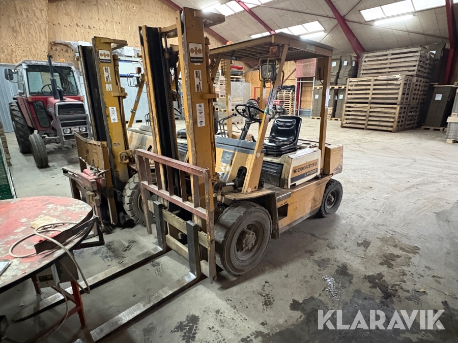 Truck Komatsu FD20-8