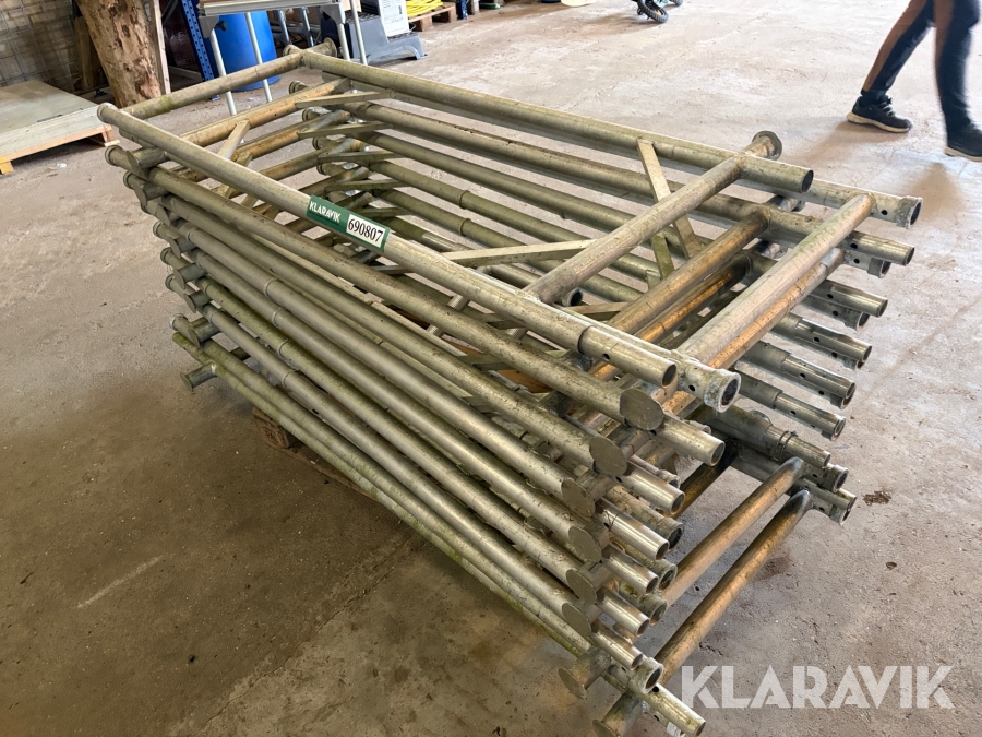 Facadestillands dele Specialfabrikken 2 m 16 styk