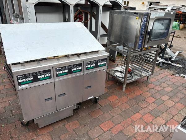 Blandet lot med opvaskemaskine, frituregryde, kaffemaskine, ovn og mixer