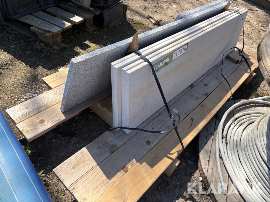 Vindues bundstykker - massiv sten - 6 styks i alt