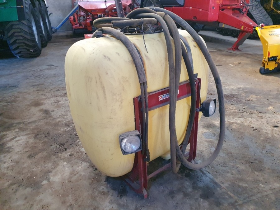 Front tank