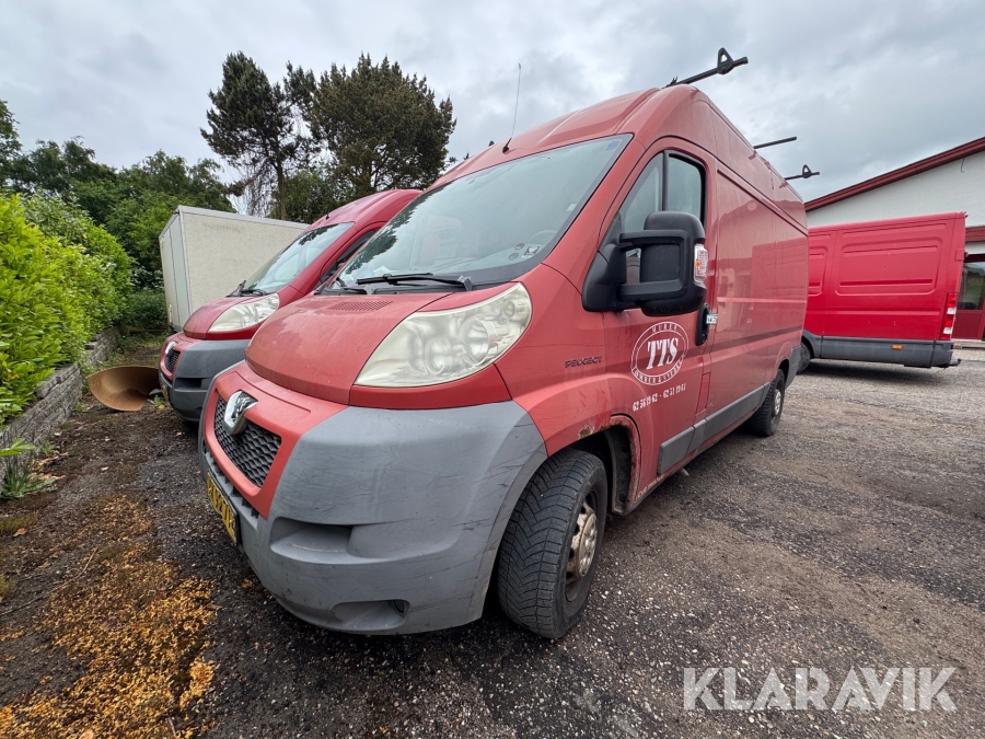 Varebil Peugeot Boxer Kassevogn 330 2,2 HDI L2H2
