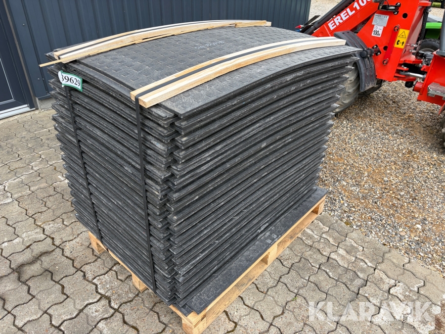 Køreplader 30 m2 35 styk 