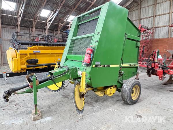 Rundballepresser John deere 550