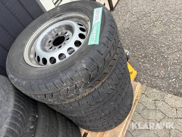 Hjul Mercedes-Benz Sprinter Yokohama 235/65 R16C på stålfælge 4 styk