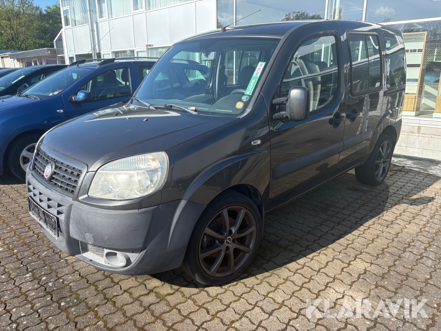Personbil Fiat Doblo 7 personers