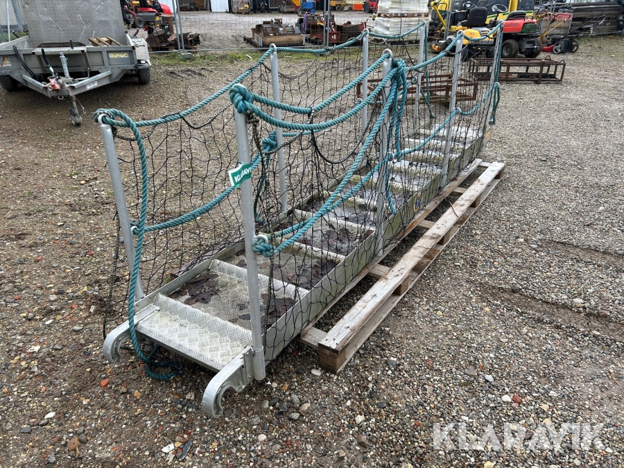 Landgangsbro Alu
