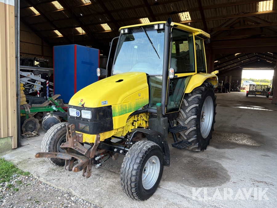 Traktor Ford 4635
