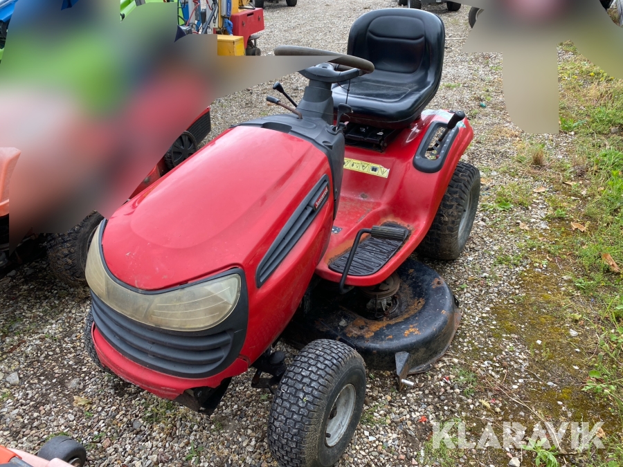 Havetraktor Jonsered LT2217A