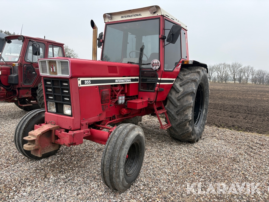 Veterantraktor International 955