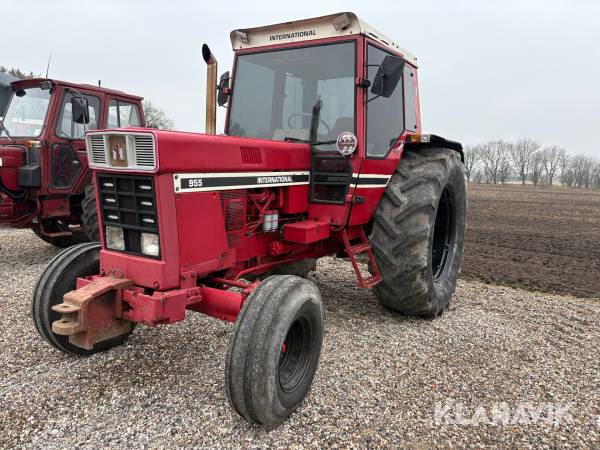 Veterantraktor International 955