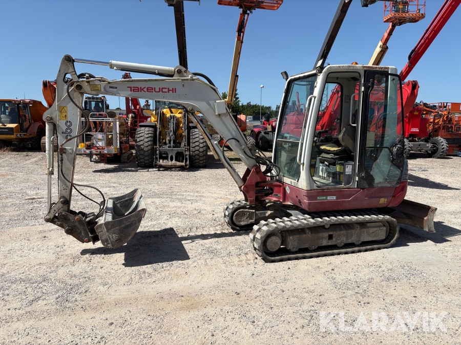 Gravemaskine Takeuchi TB235