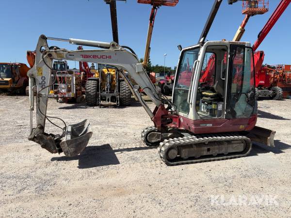 Gravemaskine Takeuchi TB235