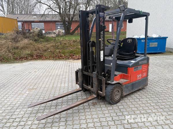 Truck Toyota 7FBEF13