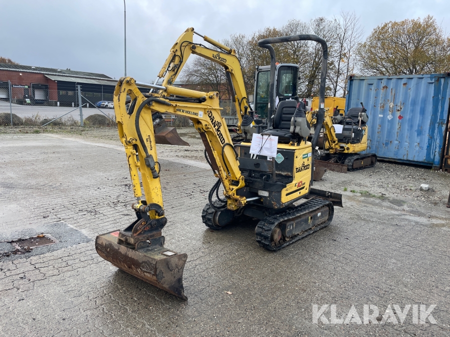 Minigraver Newholland E10SR med skovle