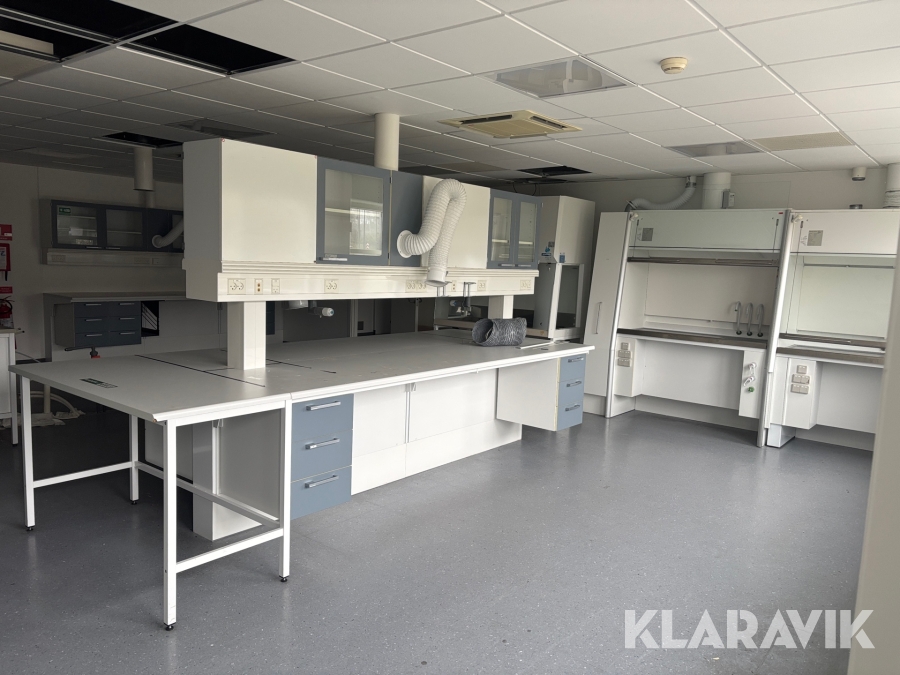 Blandet Kemiskab, skabe og håndbvask