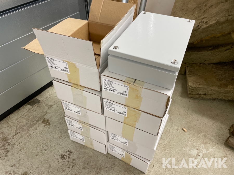 El-kasser Ensto 300x200x80mm 10 stk i metal