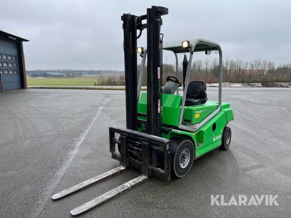 Dieseltruck Cesab Drago E300 - 3000kg
