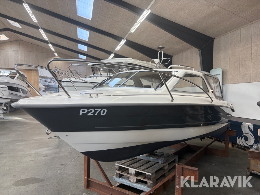 Motorbåd Flipper 666 HT 220 hk