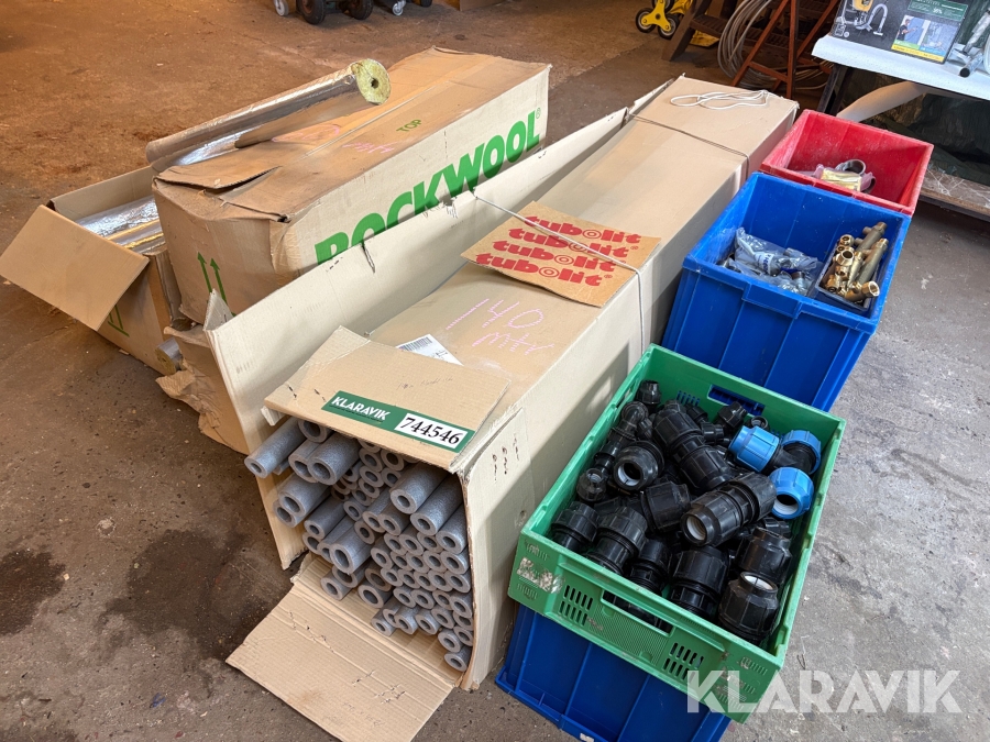 Diverse fittings til rør, Fanø, Klaravik auktioner