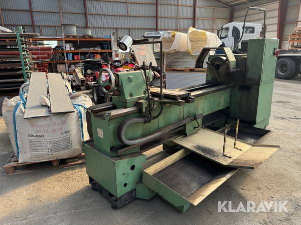 Drejebænk FAH TUR 560