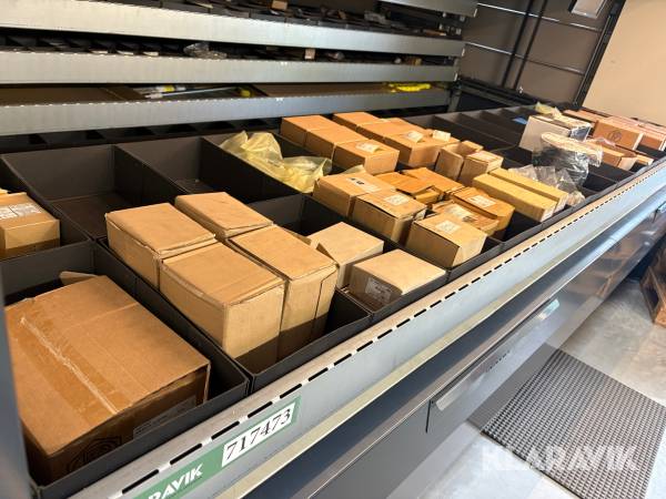 Skruer, bolte og fittings - stort lot