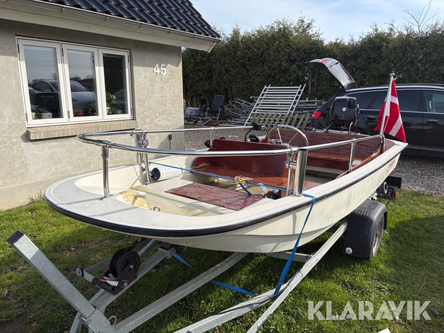 Motorbåd Boston Whaler 11 fod med ophalervogn Boston Whaler