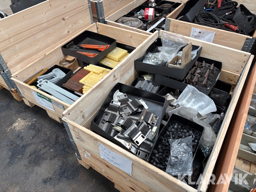 Industriudstyr 2 paller