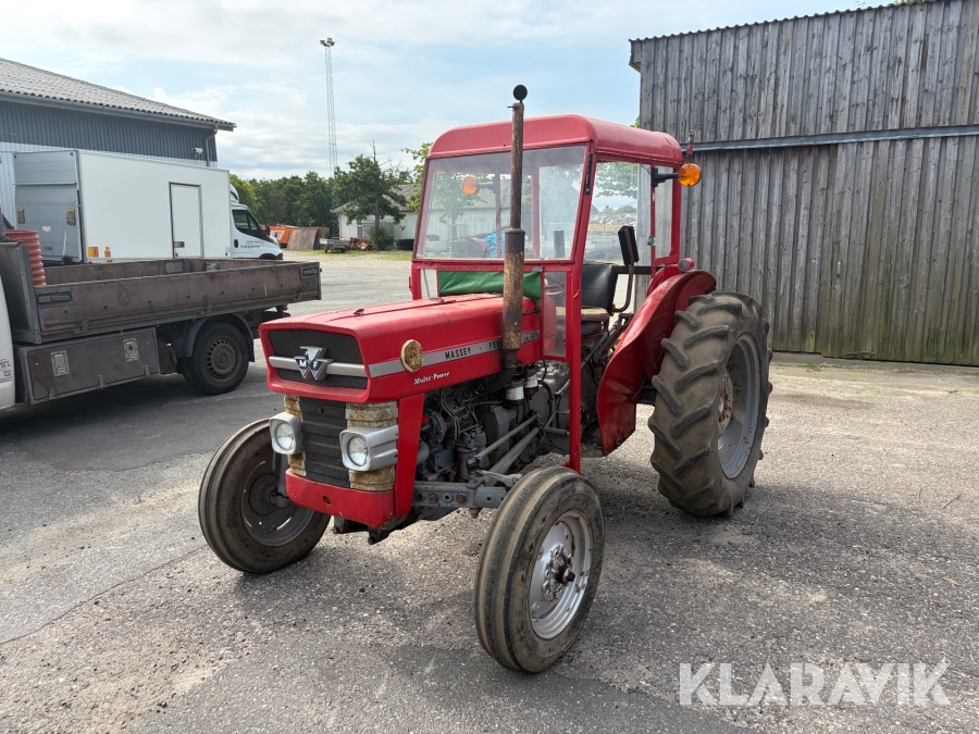 Traktor Massey Ferguson 135