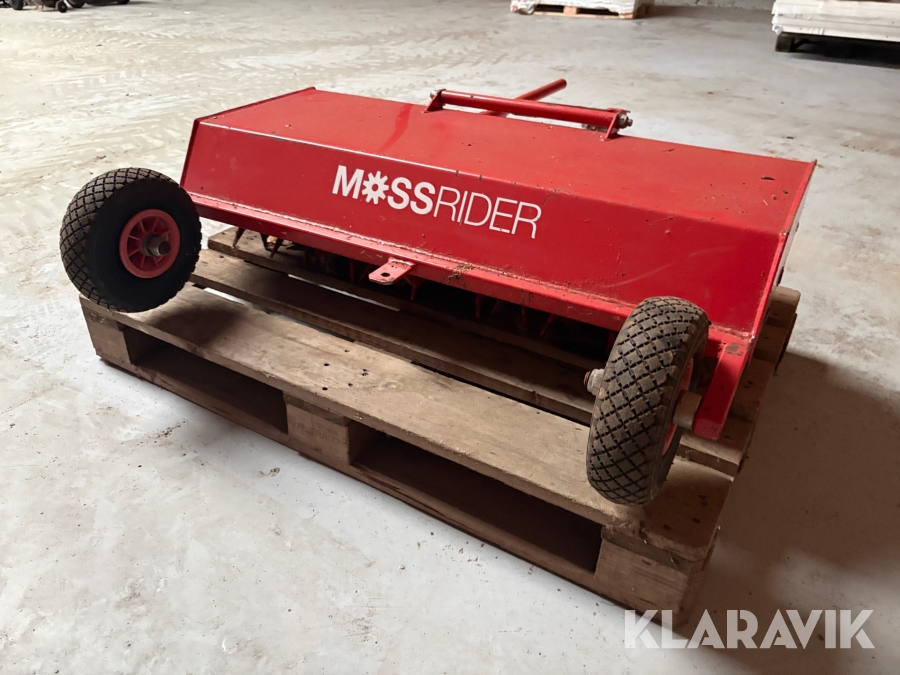 Vertikalskærer / mosfjerner ABB Maskiner M102 Mossrider
