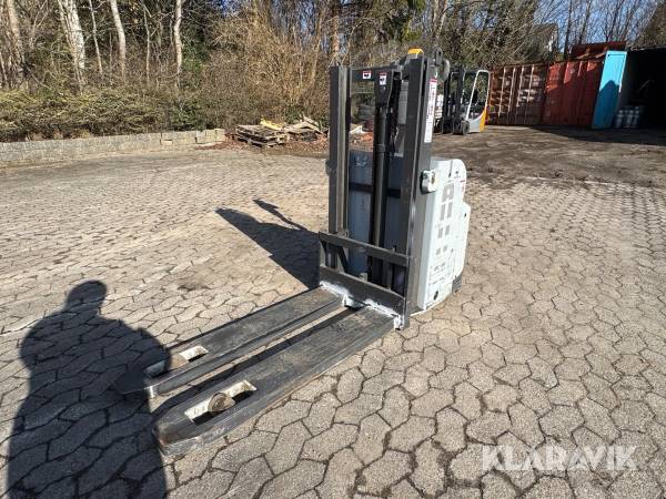 El stabler Atlet solo PSL 125